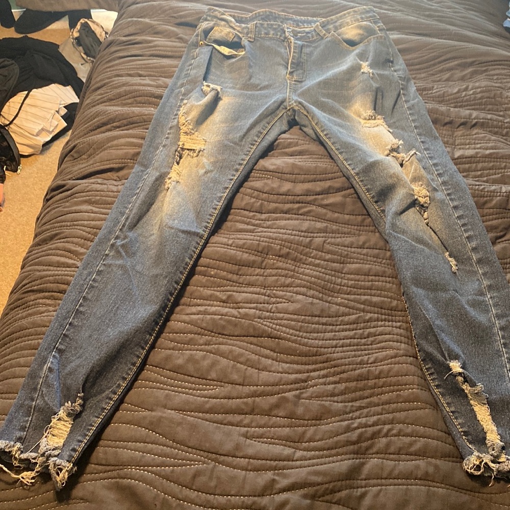 Blue ripped jean